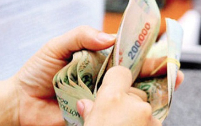 Giảm thuế GTGT để kích cầu tiêu dùng, nên hay không? Giảm thuế GTGT để kích cầu tiêu dùng, nên hay không?