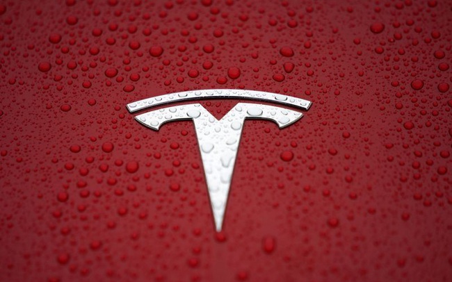 Cổ phiếu LG Chem tăng vọt sau tin đồn Tesla muốn có 10% mảng sản xuất pin Cổ phiếu LG Chem tăng vọt sau tin đồn Tesla muốn có 10% mảng sản xuất pin