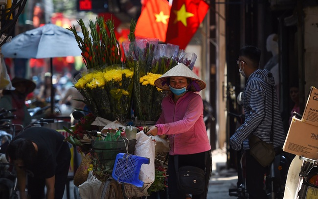 Nikkei: Lý do Việt Nam giảm dự báo tăng trưởng GDP xuống 2-2,5% Nikkei: Lý do Việt Nam giảm dự báo tăng trưởng GDP xuống 2-2,5%
