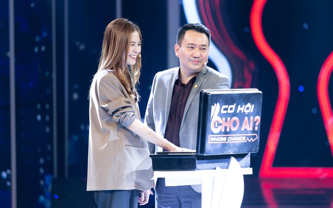 Được hứa tặng 10 nghìn cổ phiếu ở Thắng Lợi Group, nữ ứng viên 23 tuổi bất ngờ chọn đầu quân về PNJ Được hứa tặng 10 nghìn cổ phiếu ở Thắng Lợi Group, nữ ứng viên 23 tuổi bất ngờ chọn đầu quân về PNJ