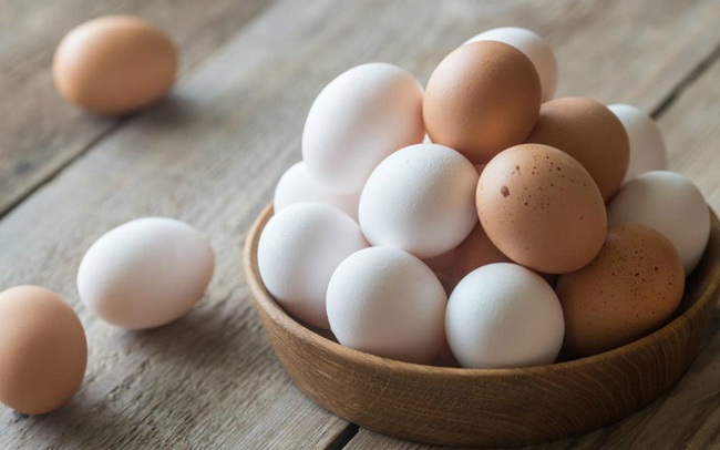 Ăn trứng gà hay trứng vịt tốt hơn: Chuyên gia dinh dưỡng đưa ra câu trả lời bất ngờ với nhiều người