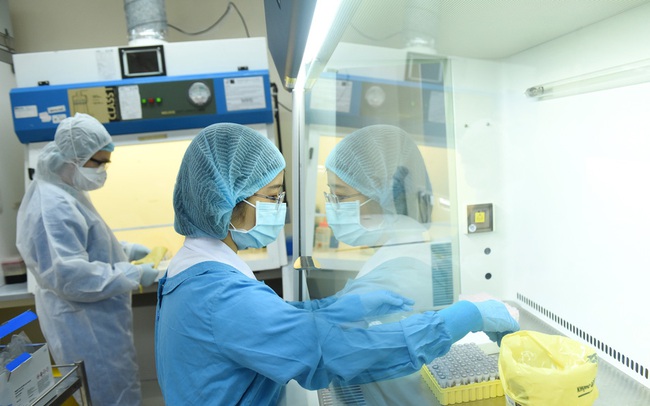 Thêm 12 ca nhập cảnh mắc COVID-19 Thêm 12 ca nhập cảnh mắc COVID-19