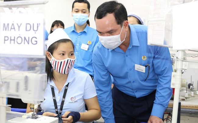 Doanh nghiệp ở Bình Dương thưởng Tết Nguyên đán cao nhất 497 triệu đồng/người Doanh nghiệp ở Bình Dương thưởng Tết Nguyên đán cao nhất 497 triệu đồng/người