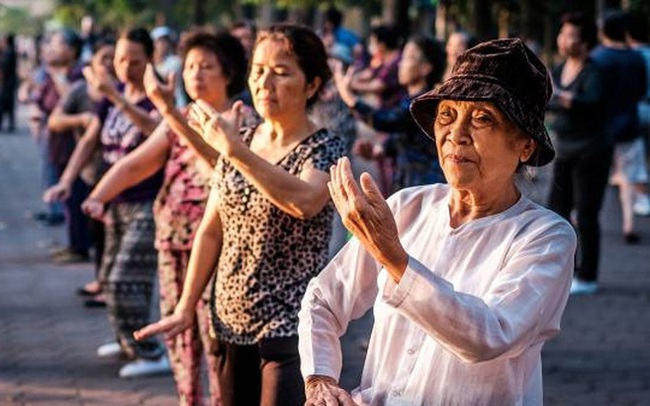 Ngân hàng Thế giới: Việt Nam cần làm gì trước viễn cảnh 'chưa giàu đã già'?