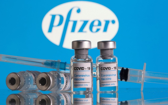 Việt Nam đề nghị Pfizer hợp tác sản xuất thuốc điều trị Covid-19
