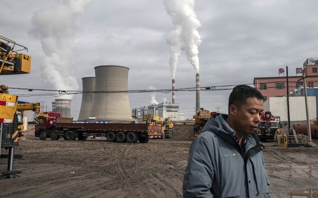 Trung Quốc 'khổ sở' để thoát khỏi khủng hoảng điện: Dự định nhập khẩu than từ 'kẻ thù', bỏ qua mục tiêu khí hậu để hồi sinh các mỏ cũ và bẩn