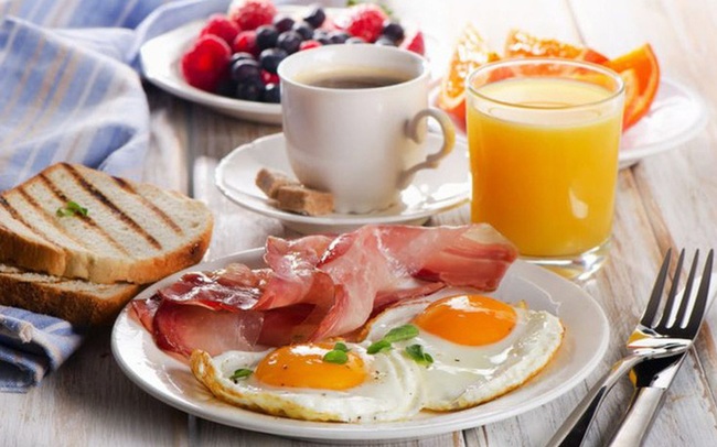 5 thói quen ăn sáng có hại nhất cho hệ miễn dịch