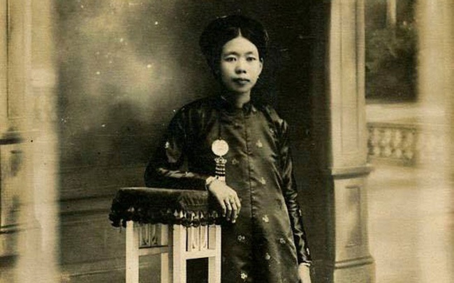 Đây chính là nữ Tiến sĩ đầu tiên của Việt Nam: Tài giỏi ra sao mà nam giới thời đó phải chuẩn bị kỹ lời ăn, tiếng nói mỗi khi gặp