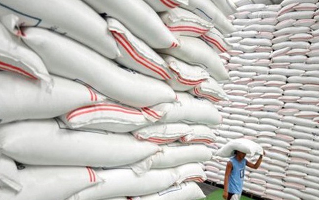 Giá gạo Thái Lan xuống mức thấp nhất trong hơn 4 năm
