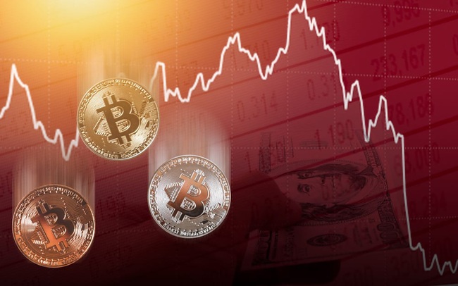 Thị trường tiền số đồng loạt giảm sâu, "đầu tàu" Bitcoin và Ether chịu chung số phận