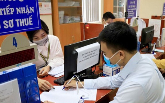 Kéo dài mức giảm các khoản phí, lệ phí đến hết tháng 6/2022