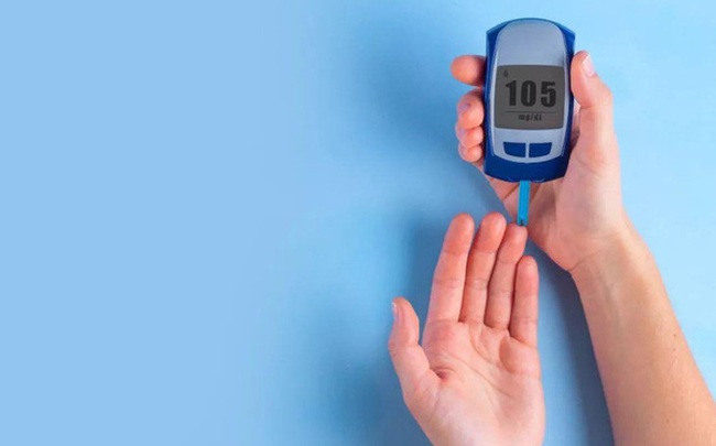 Thiếu niên 16 tuổi học bá xuất sắc phải từ bỏ ước mơ du học vì mắc bệnh tiểu đường: Bị mọi người lầm tưởng ‘nghiện ma tuý’, suy đa tạng, cuộc sống đảo lộn hoàn toàn Thiếu niên 16 tuổi học bá xuất sắc phải từ bỏ ước mơ du học vì mắc bệnh tiểu đường: Bị mọi người lầm tưởng ‘nghiện ma tuý’, suy đa tạng, cuộc sống đảo lộn hoàn toàn