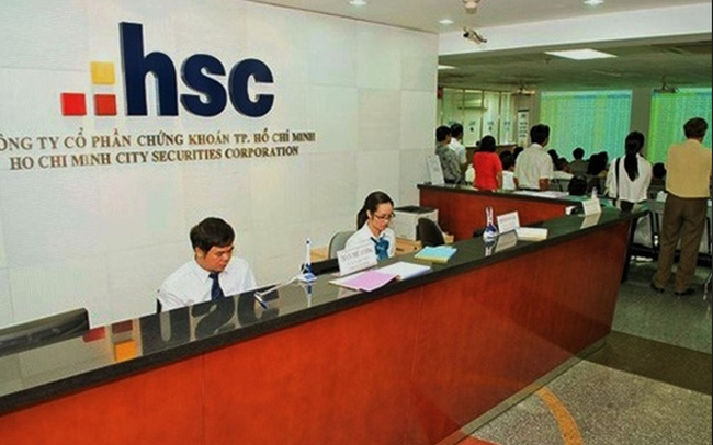 HFIC bán đấu giá gần 73 triệu quyền mua cổ phiếu của Chứng khoán HSC với tổng giá trị gần nghìn tỷ đồng