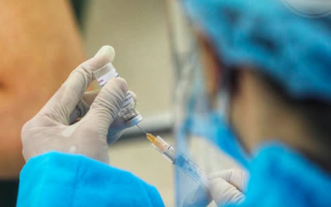 Thủ tướng yêu cầu điều tra sự cố sau tiêm vaccine COVID-19 tại Thanh Hóa