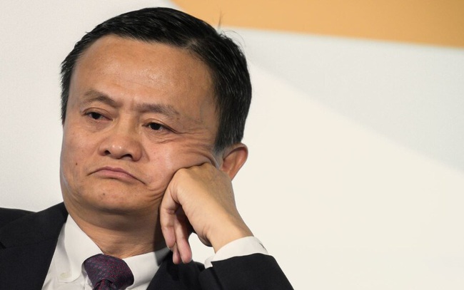 Vốn hoá mất hơn 500 tỷ đô, giá cổ phiếu Alibaba rẻ chưa từng thấy