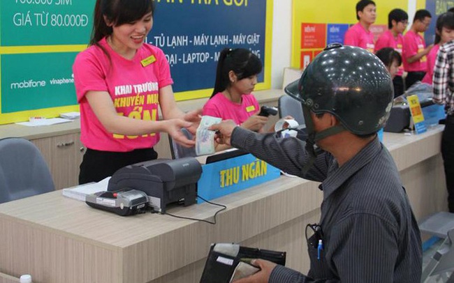 Đằng sau mua hàng trả góp lãi suất 0%: Công ty tài chính kiếm tiền kiểu gì?
