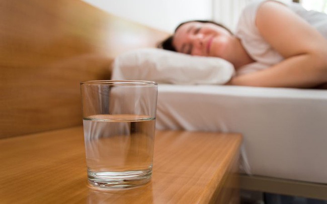 Bí quyết trường thọ: Uống ba cốc nước mỗi ngày để ngăn ngừa "mọi bệnh tật" và sống lâu trăm tuổi