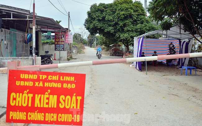 Phong tỏa xã có 2 nhân viên quán karaoke ở Hải Dương mắc COVID-19 Phong tỏa xã có 2 nhân viên quán karaoke ở Hải Dương mắc COVID-19