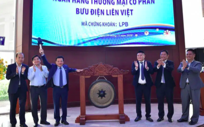 Bầu Thụy đang gia tăng "hiện diện" tại LienViet PostBank? Bầu Thụy đang gia tăng "hiện diện" tại LienViet PostBank?