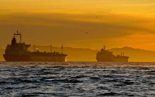 Siêu tàu chở dầu lũ lượt hướng về các cảng biển của Trung Quốc