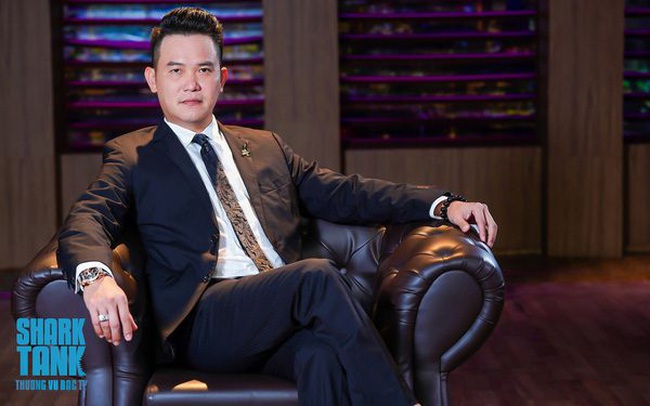 Đặng Hồng Anh - Đại thiếu gia nhà Thành Thành Công: 18 tuổi vô địch tennis toàn quốc, suýt thi đấu SEA Games, nay là golfer nổi tiếng trong giới doanh nhân Đặng Hồng Anh - Đại thiếu gia nhà Thành Thành Công: 18 tuổi vô địch tennis toàn quốc, suýt thi đấu SEA Games, nay là golfer nổi tiếng trong giới doanh nhân