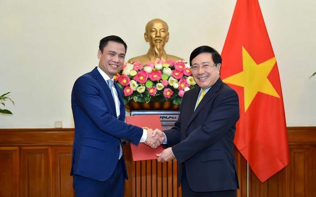 Ông Đặng Hoàng Giang giữ chức Thứ trưởng Bộ Ngoại giao