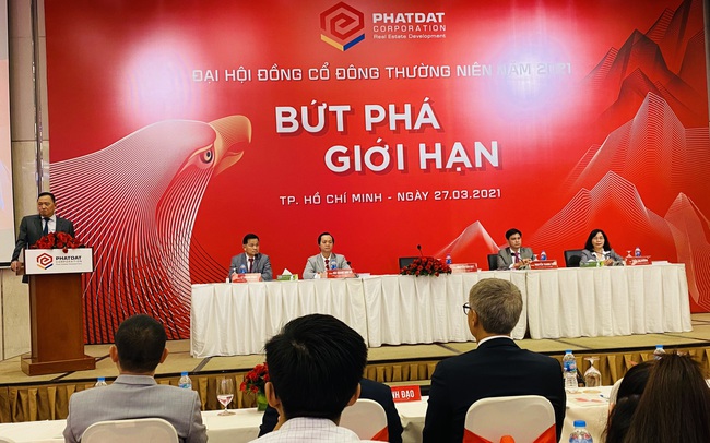 ĐHĐCĐ Phát Đạt (PDR): Kế hoạch LNST tăng 53% lên 1.868 tỷ đồng, tiếp tục mở rộng sang mảng năng lượng tái tạo ĐHĐCĐ Phát Đạt (PDR): Kế hoạch LNST tăng 53% lên 1.868 tỷ đồng, tiếp tục mở rộng sang mảng năng lượng tái tạo