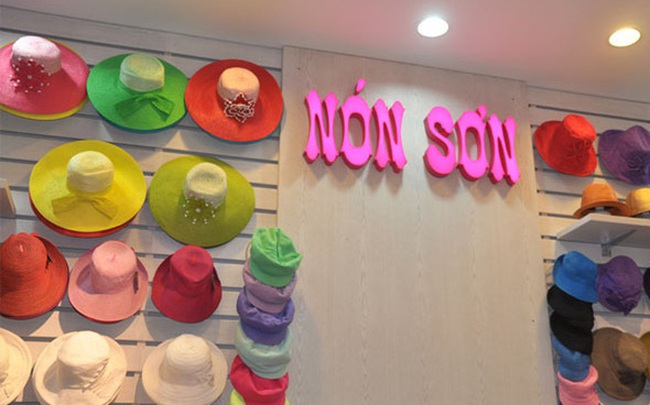Chiến lược marketing 4P của Nón Sơn: Không truyền thông rầm rộ nhưng sống khỏe suốt hơn 2 thập kỷ Chiến lược marketing 4P của Nón Sơn: Không truyền thông rầm rộ nhưng sống khỏe suốt hơn 2 thập kỷ
