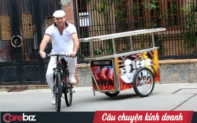 Thấy người Việt bán xúc xích Đức mà không 'chuẩn Đức', một ông Tây bỏ chức giám đốc lương trăm nghìn đô Việt Nam khởi nghiệp Thấy người Việt bán xúc xích Đức mà không 'chuẩn Đức', một ông Tây bỏ chức giám đốc lương trăm nghìn đô Việt Nam khởi nghiệp
