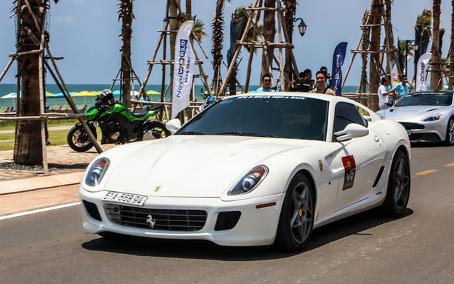 Ferrari 599 GTB thứ 2 Việt Nam lộ diện với biển số đẹp, đại gia sở hữu có cả bộ sưu tập siêu xe nổi tiếng tại Hải Phòng