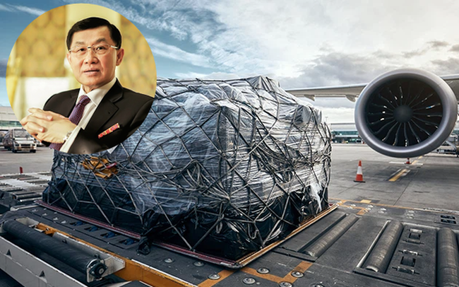 Trước khi là "Vua hàng hiệu" đình đám, ông Johnathan Hạnh Nguyễn đã là “ông hoàng sân bay” suốt 30 năm Trước khi là "Vua hàng hiệu" đình đám, ông Johnathan Hạnh Nguyễn đã là “ông hoàng sân bay” suốt 30 năm