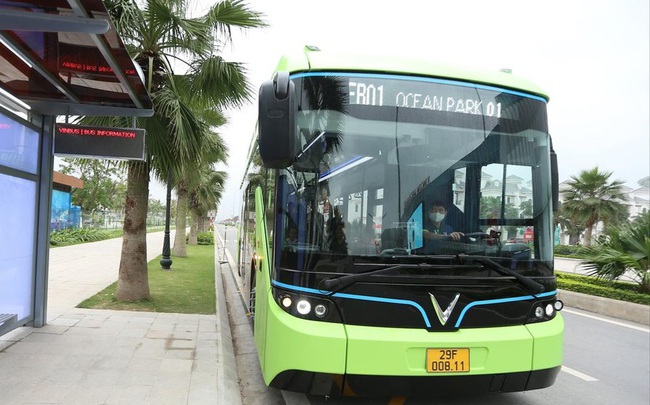 Vì sao buýt điện Hà Nội 'vỡ' kế hoạch?
