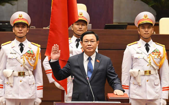 Ông Vương Đình Huệ tái đắc cử Chủ tịch Quốc hội, lần thứ 2 tuyên thệ nhậm chức