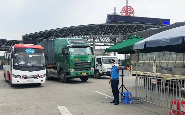 Lập các bãi giữ xe tại 22 chốt kiểm soát cửa ngõ Hà Nội Lập các bãi giữ xe tại 22 chốt kiểm soát cửa ngõ Hà Nội