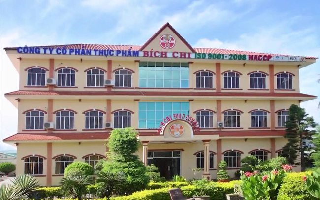 Thực phẩm Bích Chi (BCF): Bị tạm dừng hoạt động do có 3 ca F0 trong số 111 người đi làm nhưng chưa thực hiện đăng ký
