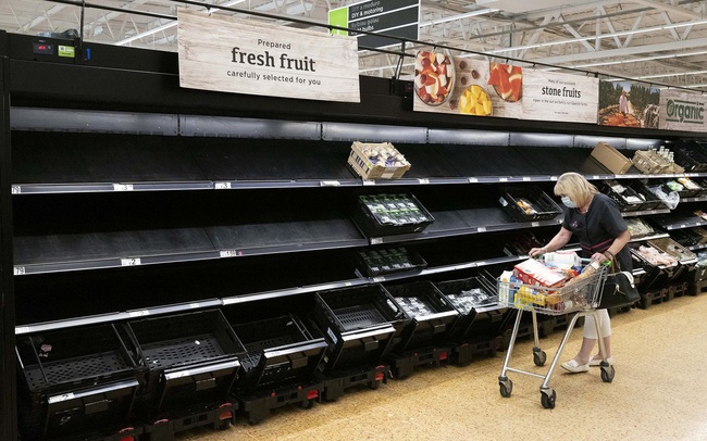 Anh rơi vào cuộc khủng hoảng hậu Brexit: Thiếu hụt tài xế vận chuyển, thực phẩm 'cháy hàng' trên khắp đất nước