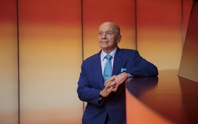 Lý do Mark Mobius khuyến nghị nên đầu tư 10% vào kim loại này ngay bây giờ