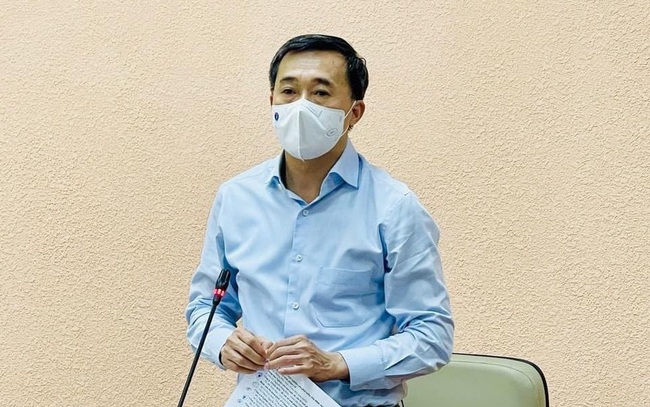 Thứ trưởng Bô Y tế đề nghị với đơn vị nghiên cứu vaccine cần khẩn trưởng tăng tốc và 'làm ngày làm đêm'