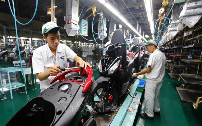 Đua nhau giảm giá xe máy liệu có 'kích' được cầu?