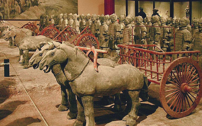 Giải mã đội quân đất nung bí ẩn canh giữ lăng mộ Tần Thủy Hoàng: Mỗi người một vẻ, màu sắc đủ đầy nhưng lại là nỗi ê chề của ngành khảo cổ Trung Quốc