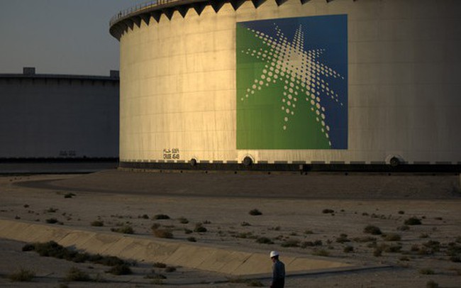 Despite OPEC + sharply cutting production, Saudi Arabia claims to pump enough oil for North Asia