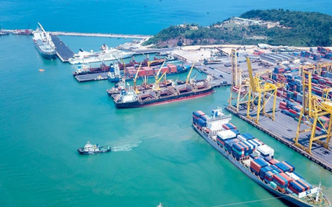 Xây dựng chính sách hỗ trợ DN vận tải biển chuyển đổi hoàn toàn sang năng lượng xanh