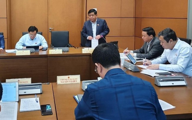 Kinh tế phục hồi tốt, vì sao doanh nghiệp đóng cửa nhiều?