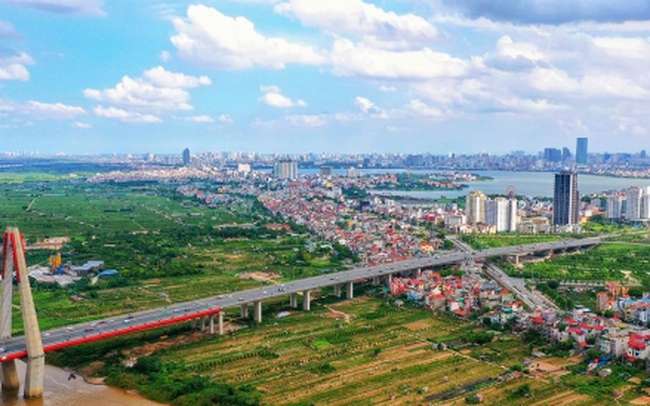 Thị trường buồn thảm, nhà đầu tư ''quay xe', giá đất ven đô vẫn cao ngất