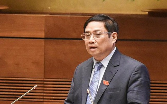 Thủ tướng cùng 4 Bộ trưởng, trưởng ngành trả lời chất vấn