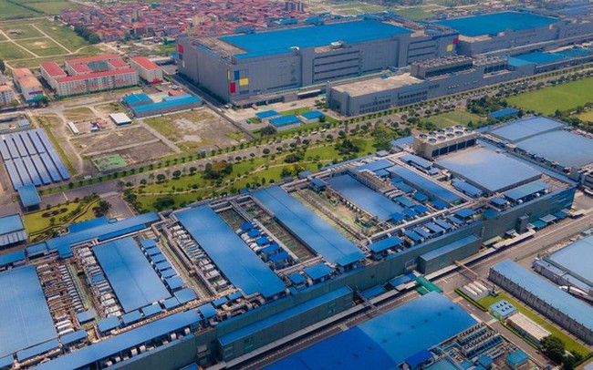 có nên đầu tư bất động sản