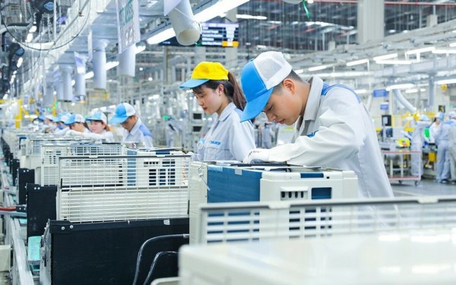 PMI Việt Nam tháng 9 đạt 52,5, số lượng đơn đặt hàng mới tiếp tục tăng mạnh