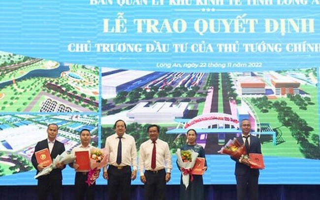 Kinh Bac 子公司 (KBC) 在隆安投资超过 150,000 亿越南盾的两个工业园区项目