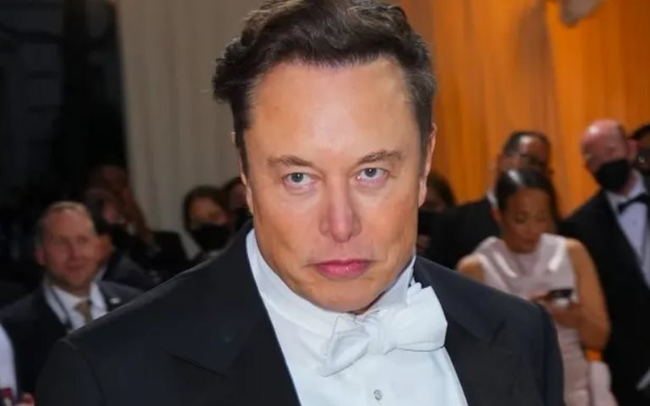 Sếp Elon Musk 'đáng sợ' thế nào: Đã chuyển hết phòng họp ở trụ sở Twitter thành… buồng ngủ, bắt nhân viên làm cả ngày lẫn đêm