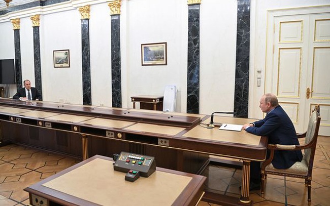 Tổng thống Putin thể hiện quyết tâm hạ nhiệt căng thẳng, khủng hoảng Ukraine sắp có lỗi thoát?